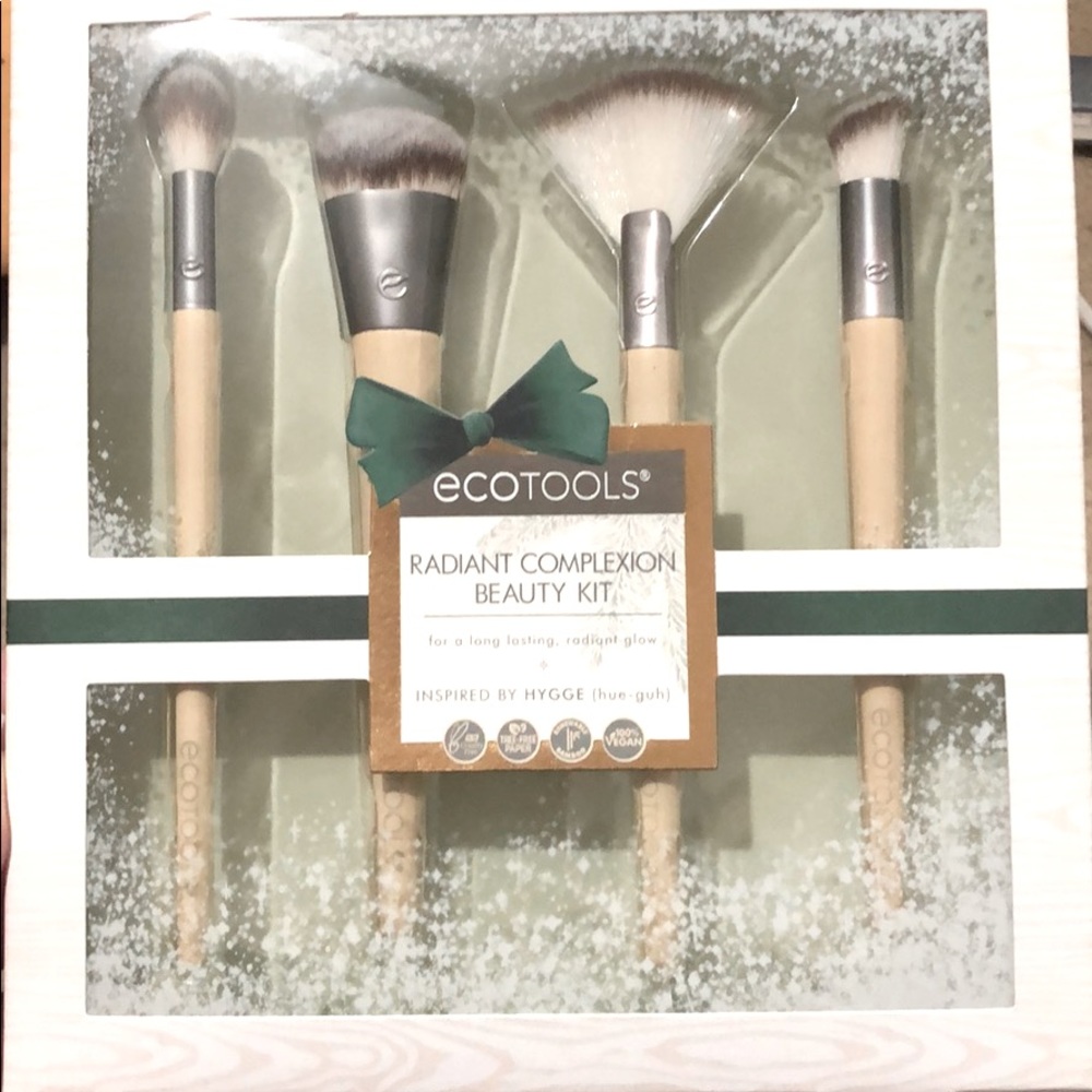 Ecotools Radiant Complexion Beauty Kit